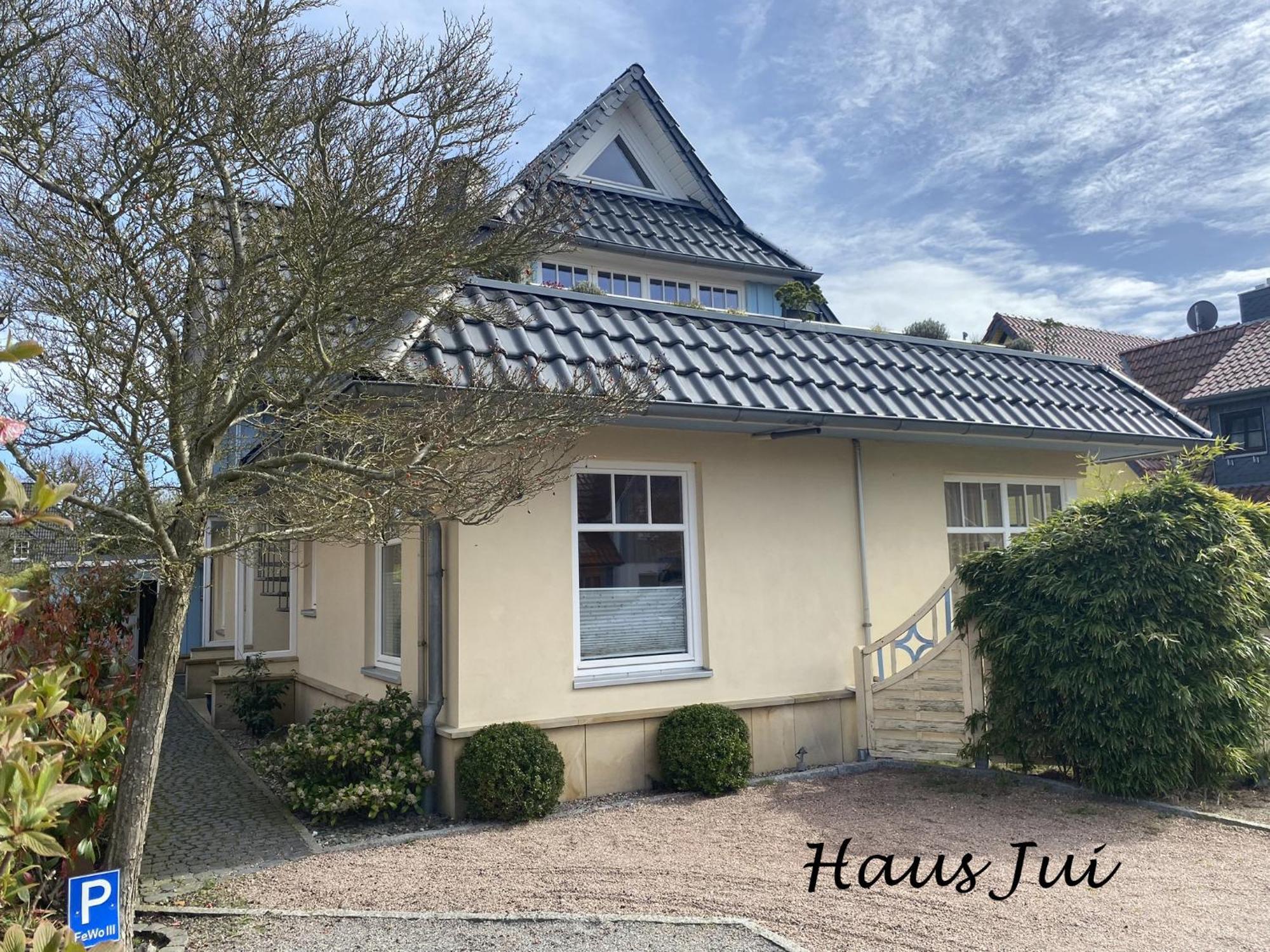 Haus Jui Apartment Цингст Екстериор снимка